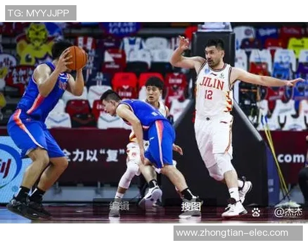 南京篮球队荣登全国篮球团队协作排行榜第三名展现强大团队精神 南京篮球队荣登全国篮球团队协作排行榜第三名展现强大团队精神